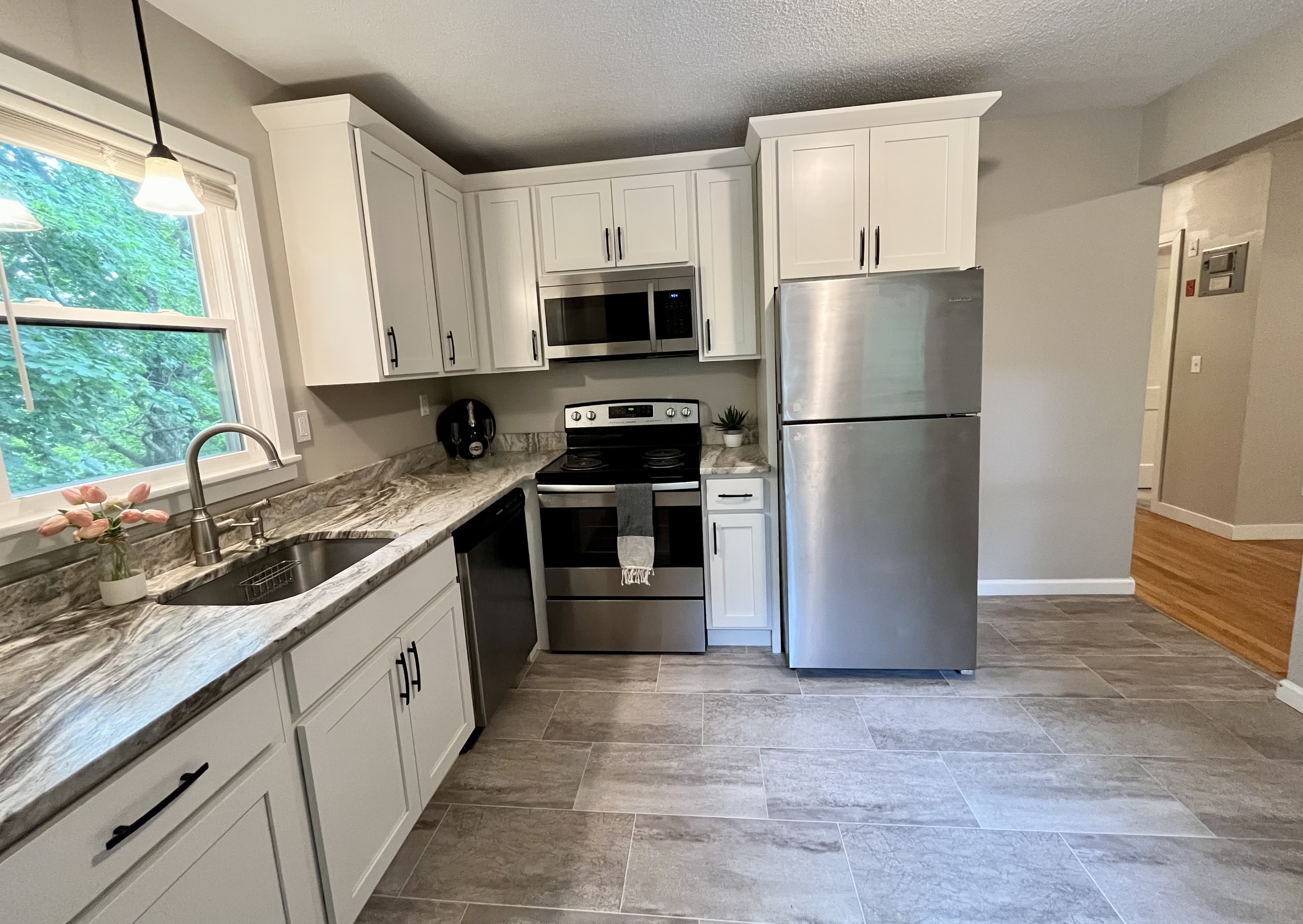 38 Pleasant Street - 40D